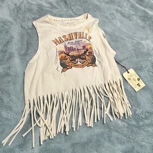 Cropped fringe tank